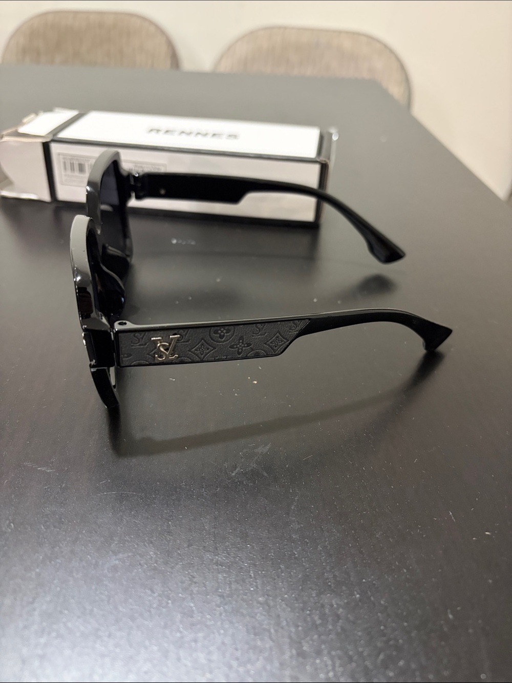LV Monogram Accent Black Square Sunglasses Brand New! - Picture 5 of 7